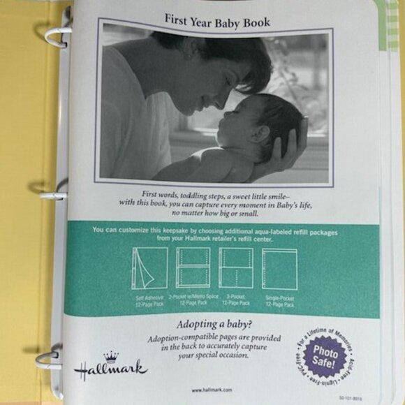 Vintage Disney x Hallmark First Year Baby Book 'Early Days of Wonder and Love' - Picture 4 of 16